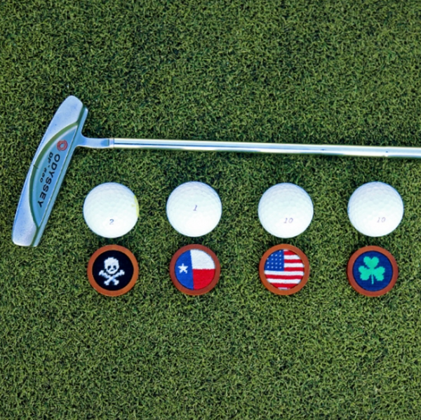 19 Hole Flag Golf Ball Marker
